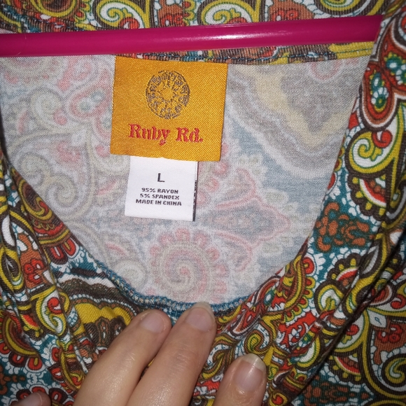 Ruby Rd. Long sleeve Abstract Multicolor Shirt/Blouse. Size Large - Picture 2 of 7